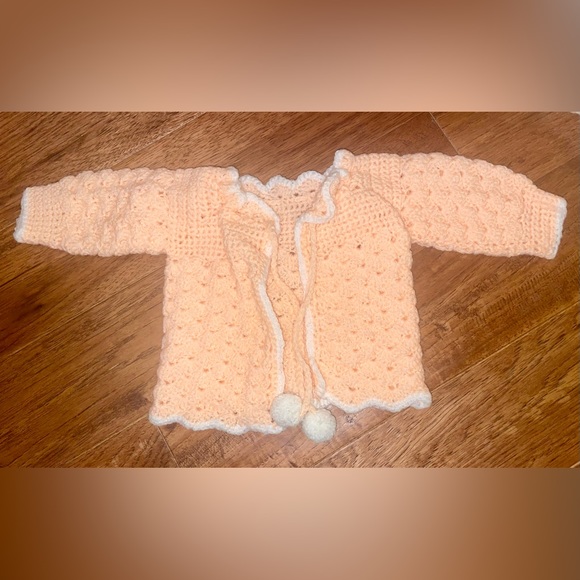 Crochet Baby Layette & Blanket Set Beanie Hat, Bonnet, Booties, Sweater homemade - Picture 8 of 16